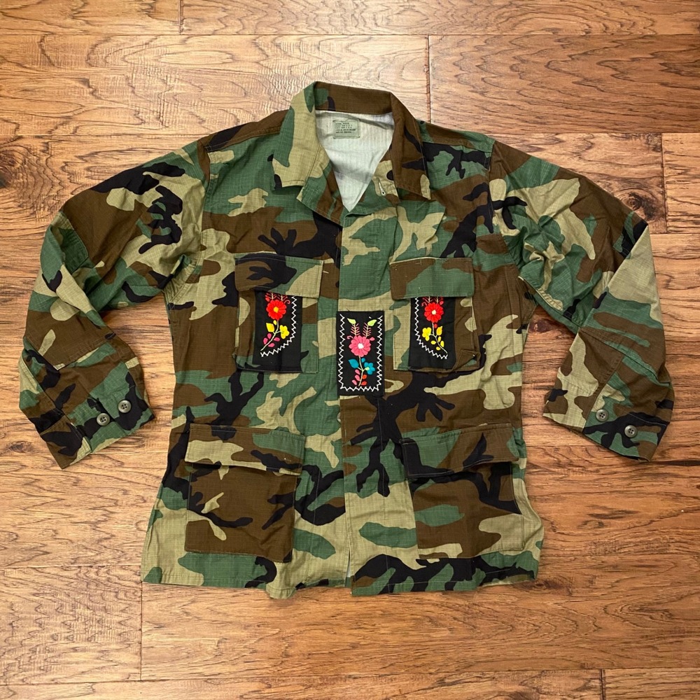 US Military Camo Field Jacket Mens Sz M Regular Green Floral Embroidered Custom